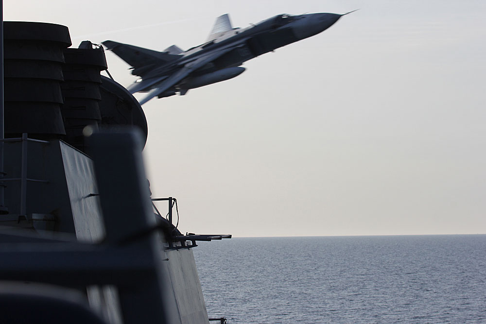 A Russian Sukhoi Su-24 aircraft made a very low altitude pass by an US destroyer USS Donald Cook April 12, 2016 in the Baltic Sea. Picture by: US Navy Photo