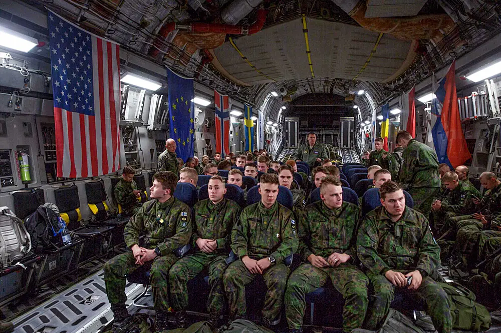 Finnish conscripts flying to Norway to attend the Trident Juncture 2018 excercise. The flight was carried out on a C-17 Globemaster III transport aircraft. The aircraft is part of the Strategic Airlift Capability multinational initiative of which Finland is one of the participating countries. Picture by Finnish Defence Forces