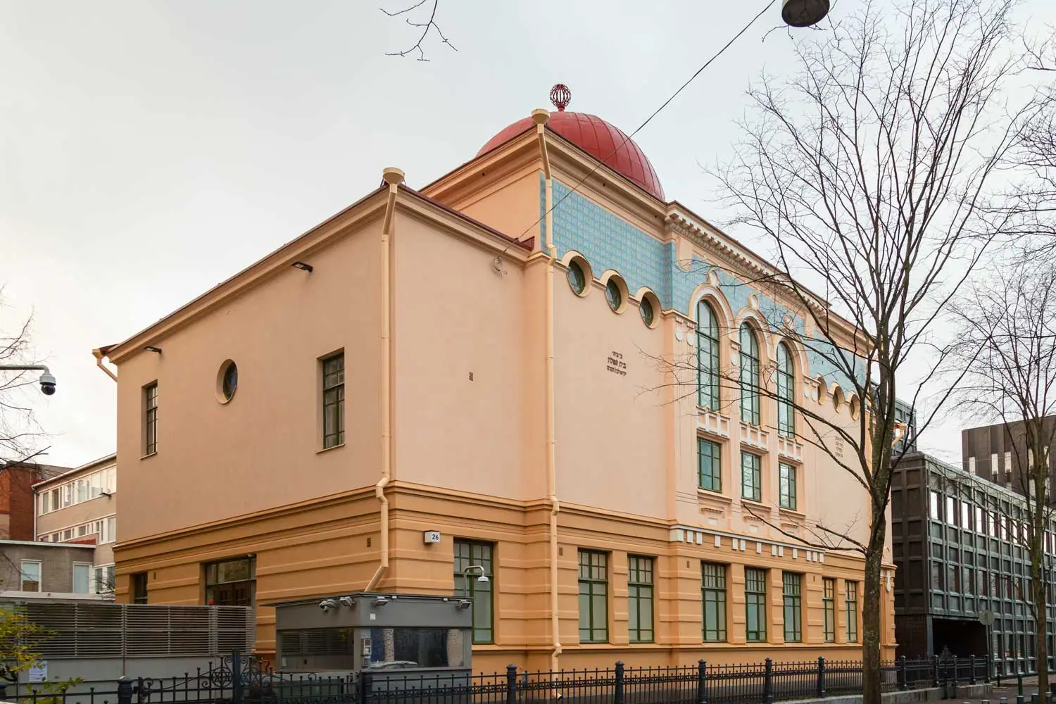 Uskonnonvapautta 100 Vuotta Uskonnot Yhteiskunnan Voimavarana 